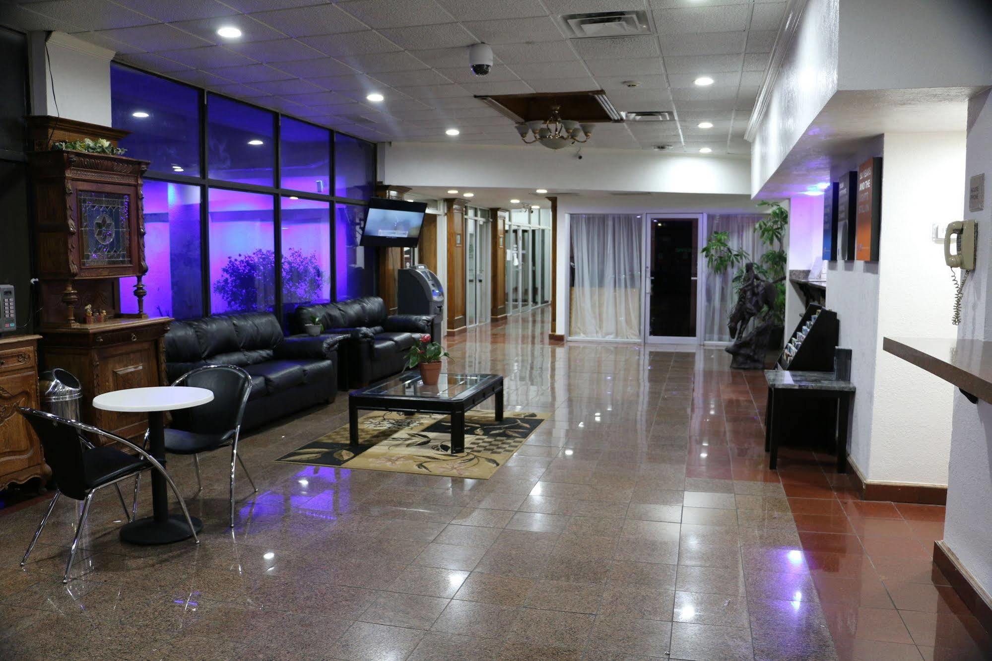 Sky Hotel At Tulsa Airport Luaran gambar